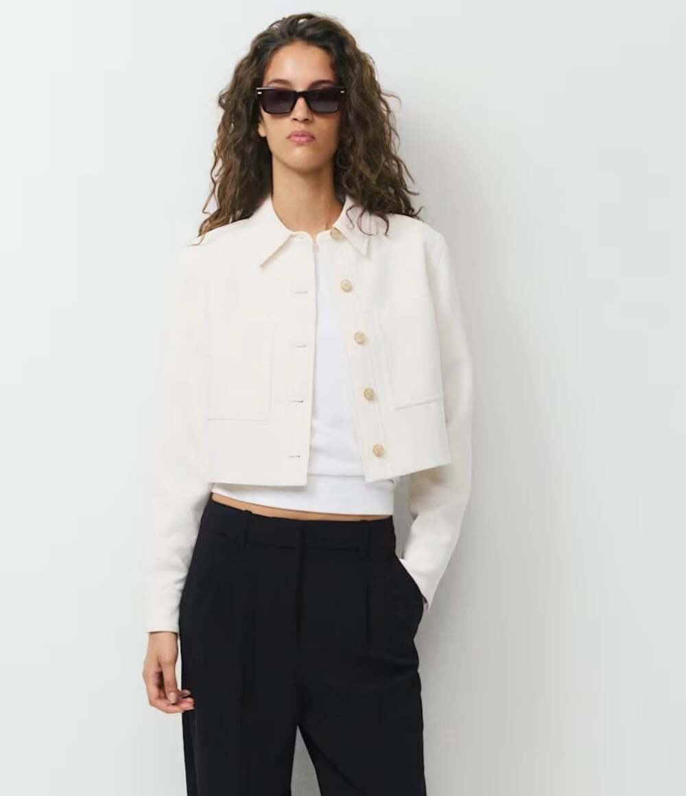Aritzia Little Cropped Jacket Crepette in Light Birch Size 2XS - Picture 1 of 11